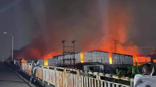 Thông tin về vụ cháy xưởng giấy ở xã Đại Bản, huyện An Dương, TP Hải Phòng